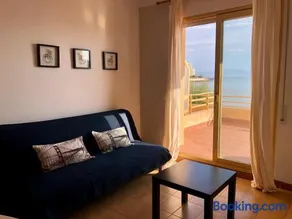 Apart. La Escala Delante Del Mar - Image 3