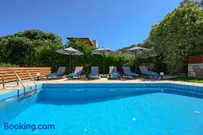 Sea Crest villa,vacation rental,pool,garden,sea view,private parking - Image 1
