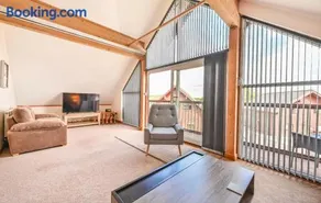 3 bed Lodge with EV point - Image 4