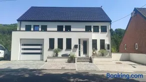 la maison blanche a Hermeton sur Meuse - Image 1
