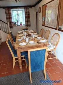 Beechwood Farmhouse - Image 4