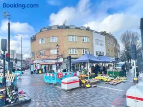 3 Double Bedroom Apartment close to Battersea Park - Image 3