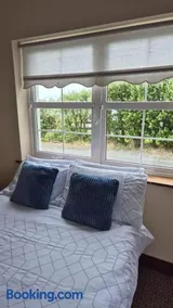 Azure Villa - Image 2