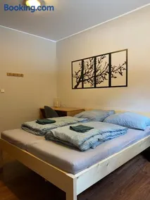 Zen Zone Hostel - Image 2