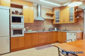 Casa con jardín en Valdepeñas, Casa León - Image 4