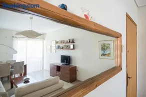Varkiza Apartment - Image 2