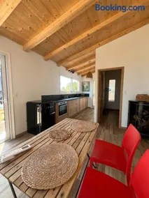 See view house with Jacuzzi - Image 2
