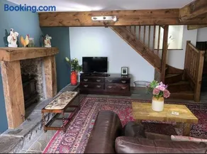Beautiful Farm House in Idyllic location - Image 5