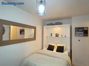 Comfortable apart with piano, terrace and parking - Image 4