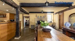 Historic Malthouse Village location near Bath (sleeps 7-14) - Image 2