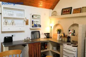 Wisteria Cottage - Image 3