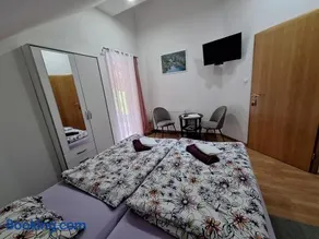 Guesthouse Miha - Image 4