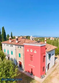 Apartment in Castle 27 Leonardo da Vinci street - Image 1