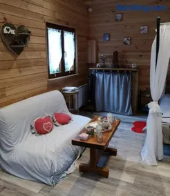 Studio avec sauna, jacuzzi et barbecue | Vue piscine - Image 4