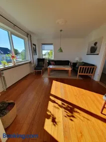 Lovely Holiday Home With Views Of Fields - Image 5