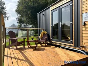Dandylion House by Tiny Away - Image 2