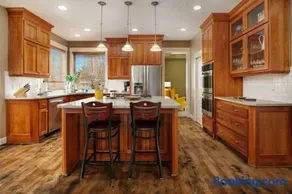 Highland Gables - Image 3