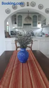 Lakeside Apartment - Image 3