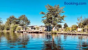 Private Island Houseboat with Boat near Amsterdam - Image 1