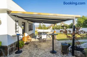Cubo's Cortijos del Sol Mayoral House - Image 4