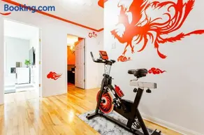 Private bedrooms+free parking - Image 5