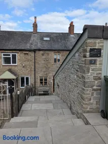 Foresters Inn Cottage - Image 5