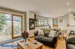 2 Bed in Beer oc-s27769 - Image 3