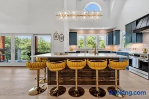 New Woodland Escape Walk To Beach and Bike Path 6 Sleeping Areas Kids Play Room Bird Watching Tower Garage Spacious Living Children's Amenities Covered 3rd Floor Patio Enjoy Wildlife - Image 2