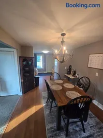 Lakes Region Family Getaway & Pet Friendly - Image 3