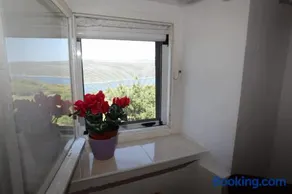 Accommodation Lily - Image 1