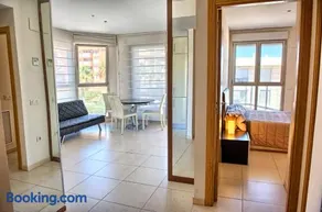 Valencia Beach Apartments - Image 5