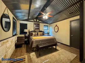 Vineyard Trail Cottages- Adults Only - Image 2