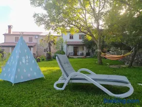 Apartment PARENZANA, little row HOUSE with big green yard in central Istria - Image 4