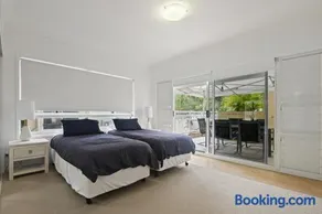 Deep Blue Apartment 1 Tangalooma - Image 4