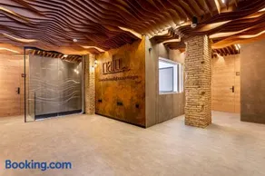 Nalu Ruzafa Boutique Rooms - Image 1