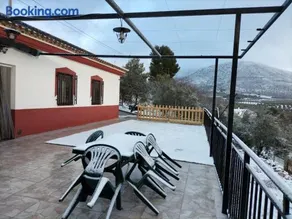 El Almendro de Fuentes Nuevas - Image 2