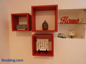 Holiday House - Image 1