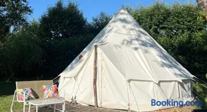 Le Petit Part Glamping - private site for 2-6 people - Image 1