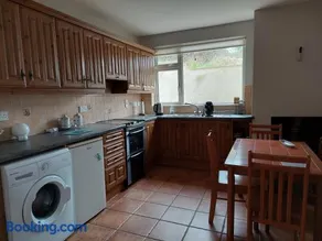 Self catering apartment - Image 5