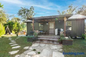 Cabin close to FL Caverns! Hot Tub, WI-FI, & Firepit - Image 2