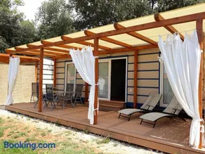 Grand Veles camp - Image 1