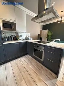 Stunning 2-bedroom Apartment in Manchester Centre - Image 4