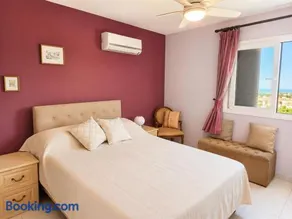Alithea Gardens 2 Bedroom Apt with Communal Pool - Image 3