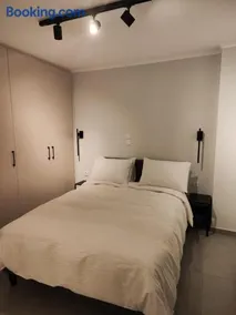 Pavliani Apartments - Image 5