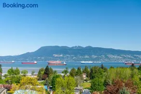 Ocean and Mountain View Home near Downtown - Image 4