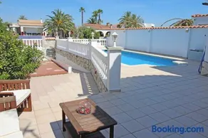Jouvacations Villa Noguera - Image 3