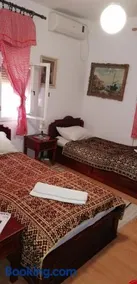 Etno Apartmani ''Vlaška kuća'' - Image 2