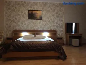Comfort Hotel - Image 3