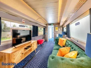 The Stannington Pullman - Image 4