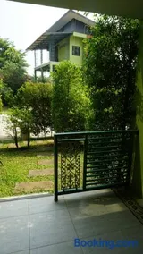 Garden Corner Resort & Hotel - Image 2